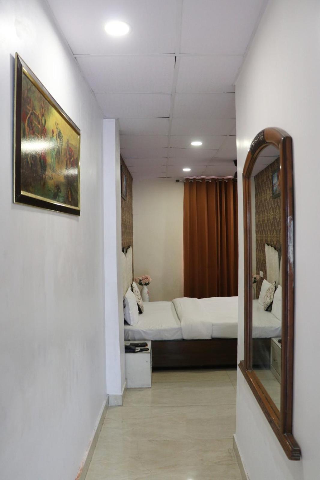 Sheela Stays Ludhiana Exterior foto